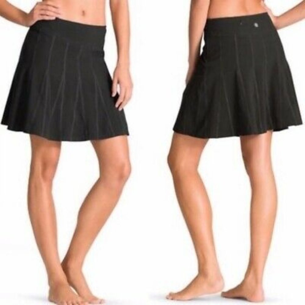 Athleta Wear About Skort size 4 gray